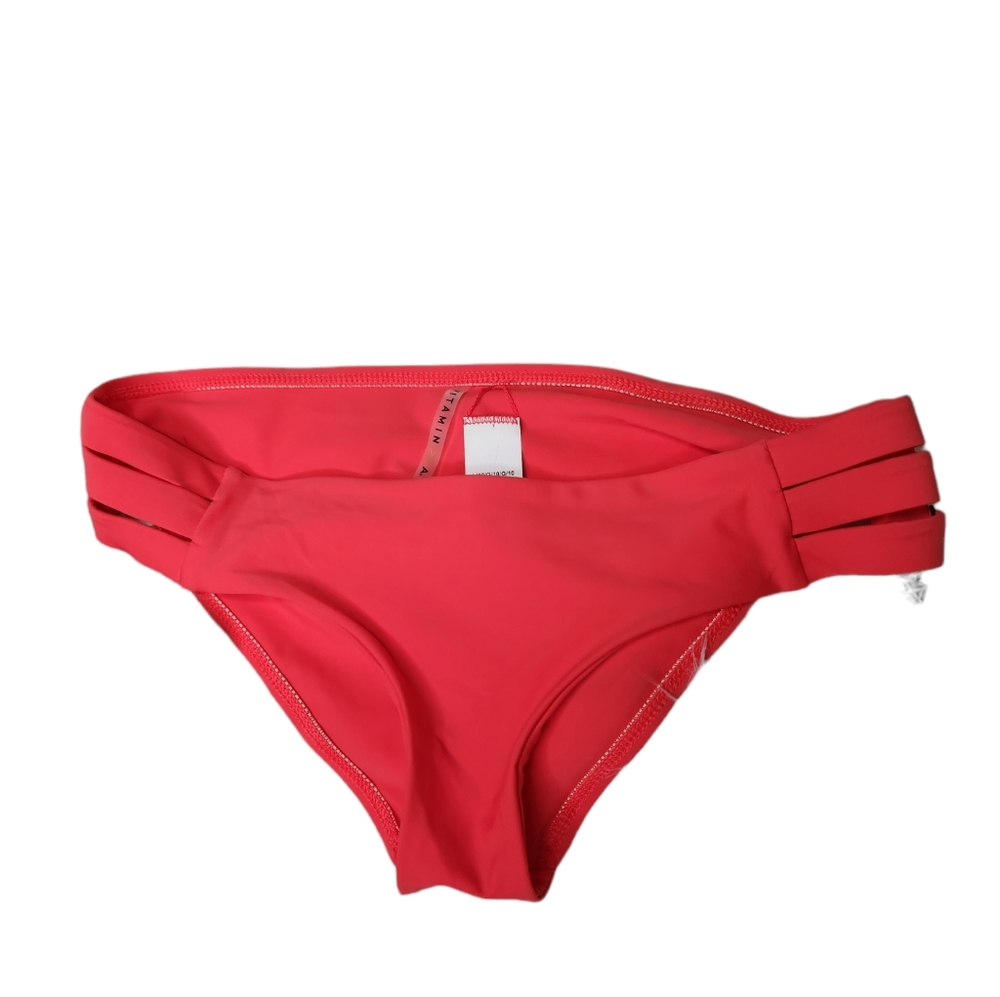 New VITAMIN A Bikini Bottom Coral/Pink Size 10/L cutout sides